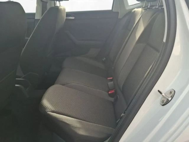 Volkswagen Polo 1,0 l 80 PS | Ganzjahresreifen | Einparkhil