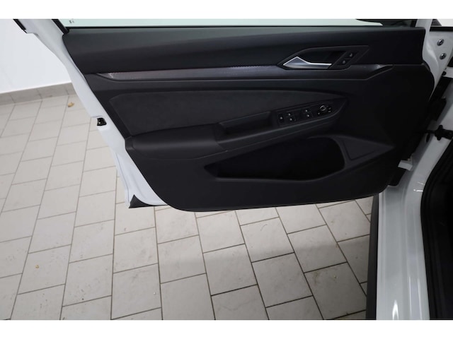 Volkswagen Golf 2.0 TSI