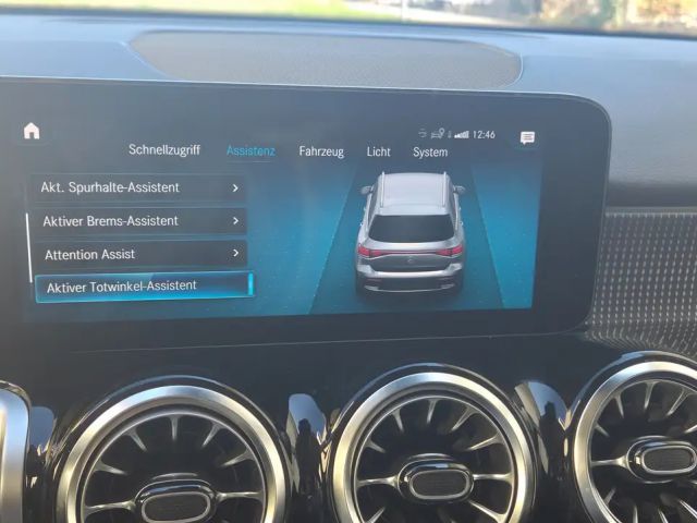 Mercedes-Benz EQB 300