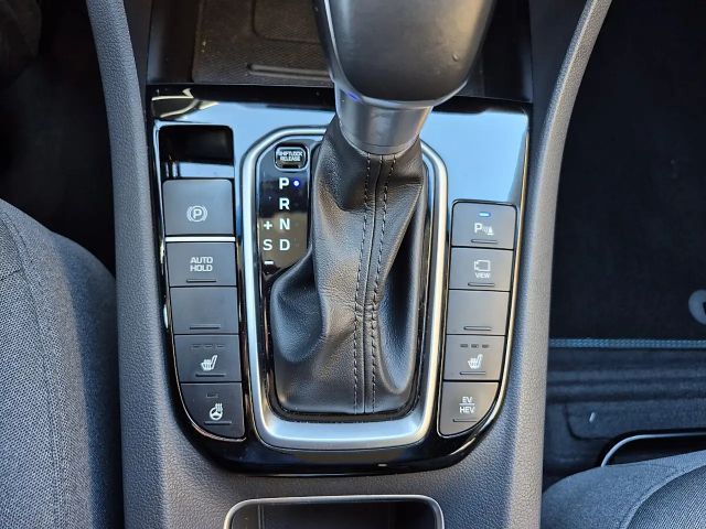 Hyundai Ioniq Plug-in