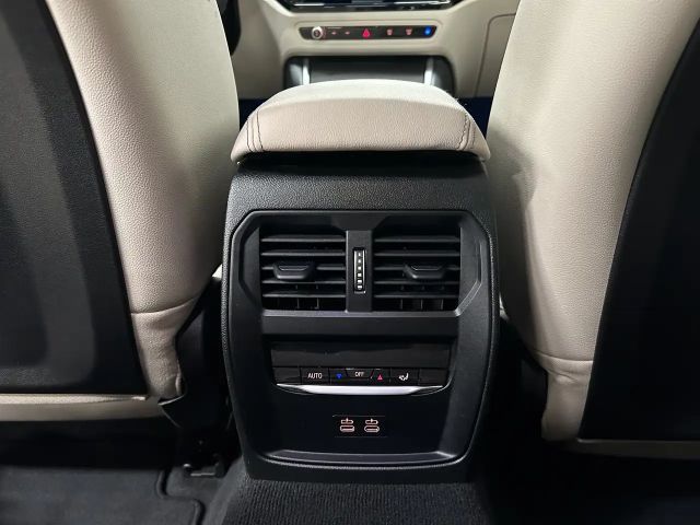 BMW 330 330d M-Sport Sedan xDrive