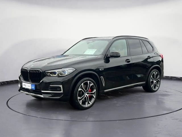 BMW X5 xDrive45e