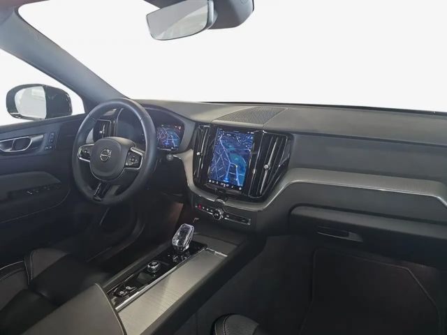 Volvo XC60 Dark Plus