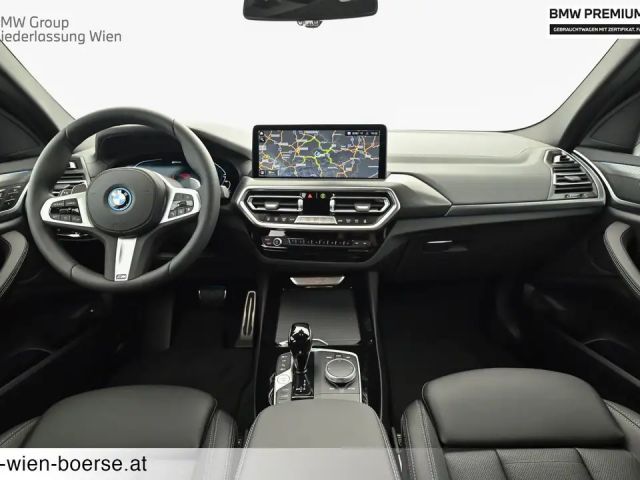 BMW X3 xDrive30e