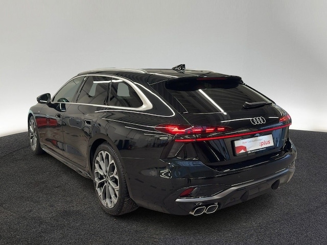 Audi A6 Avant Quattro S-Tronic