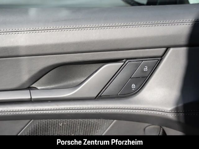 Porsche Taycan 4S Cross Turismo