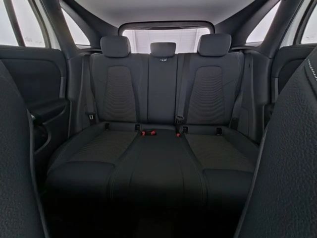 Mercedes-Benz GLA 250 GLA 250 e