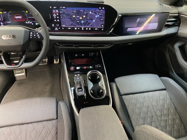 Audi A6 Quattro S-Tronic Sedan