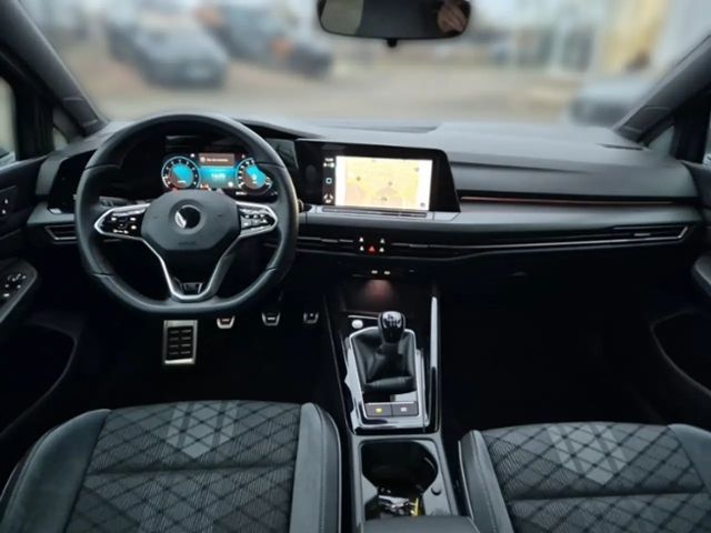 Volkswagen Golf 1.5 TSI Golf VIII R-Line