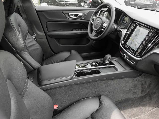 Volvo V60 Cross Country AWD Plus