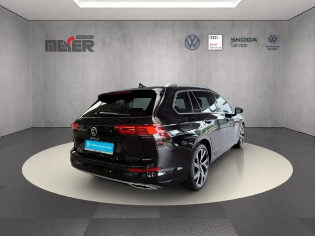 Volkswagen Golf 1.5 TSI Style Variant