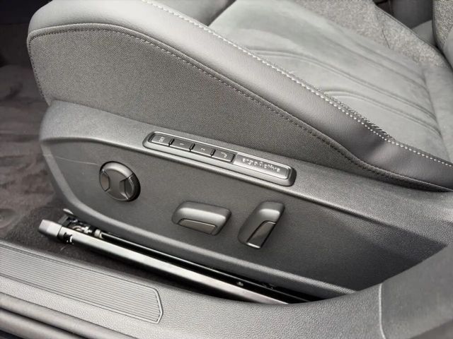 Volkswagen Golf Rabbit TSI ''SHZ+RFK+ergoActive-Sitz''