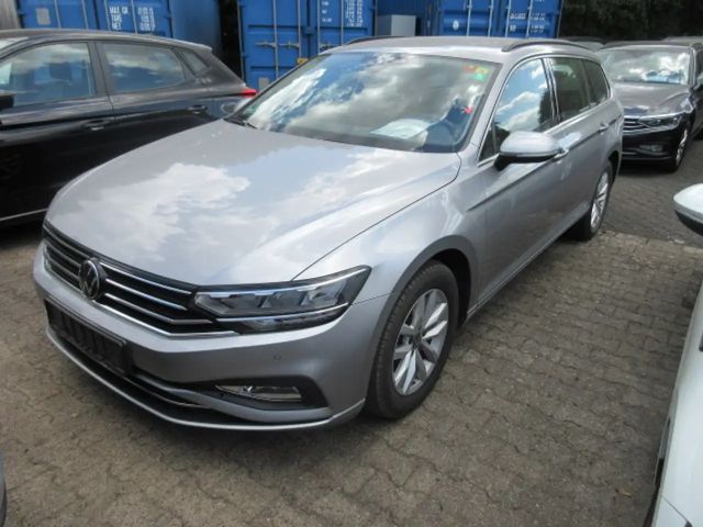 Volkswagen Passat 2.0 TDI Business DSG Variant