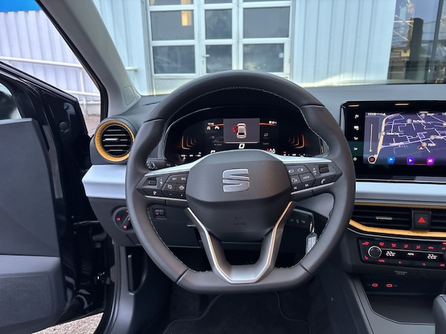 Seat Ibiza Road Edition 1,0 Navi Digitales Cockpit LED ACC Apple CarPlay Android Auto Mehrzonenklima