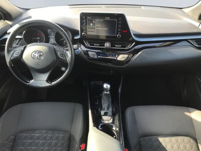 Toyota C-HR Hybride Team D