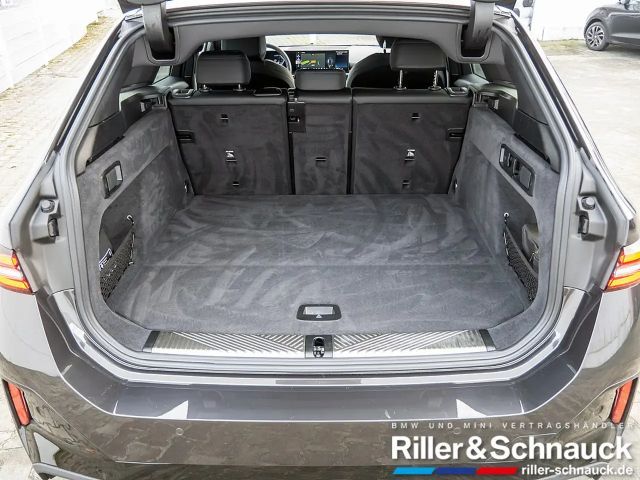 BMW 520 520i M-Sport Touring