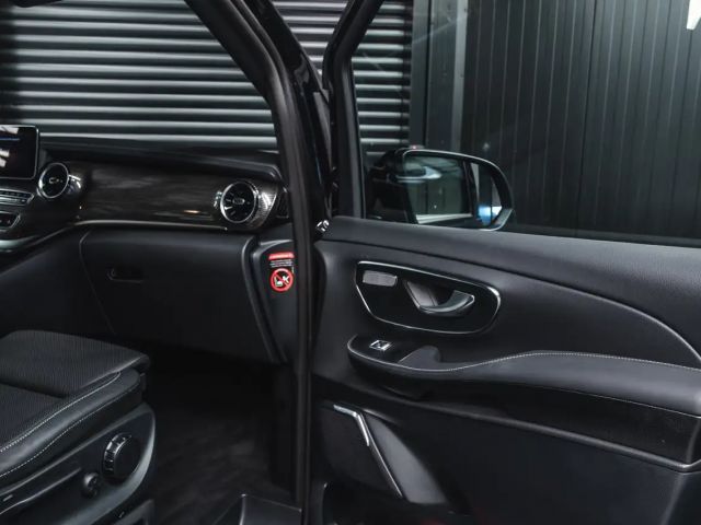 Mercedes-Benz V 300 4MATIC