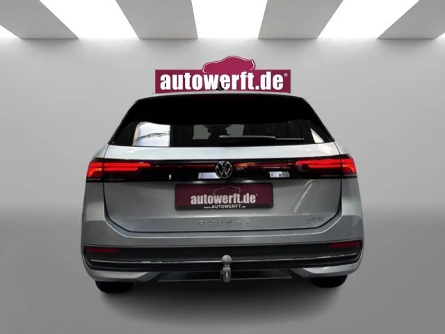 Volkswagen Passat 1.5 eTSI DSG IQ.Drive Variant