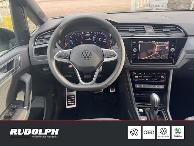 Volkswagen Touran 1.5 TSI Highline 7-Gang- DSG LED Navi AHK SHZ PDC Klima ACC