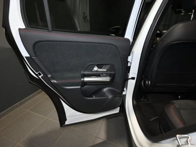 Mercedes-Benz EQA 250 AMG Line