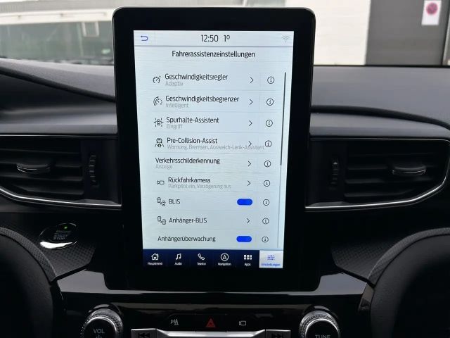 Ford Explorer ST Line