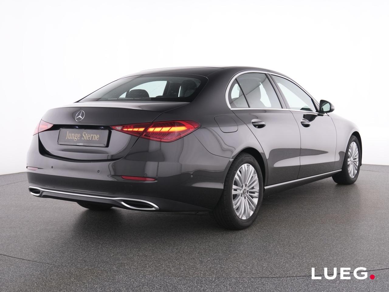 Mercedes-Benz C 200 AVANTGARDE Sedan