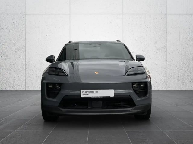 Porsche Macan 4