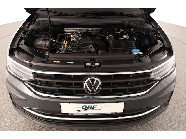 Volkswagen Tiguan 1.5 TSI Move LED KAMERA NAVI ACC PDC DAB APP LENKRADHZG ALU