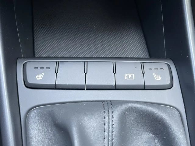 Hyundai Bayon Select