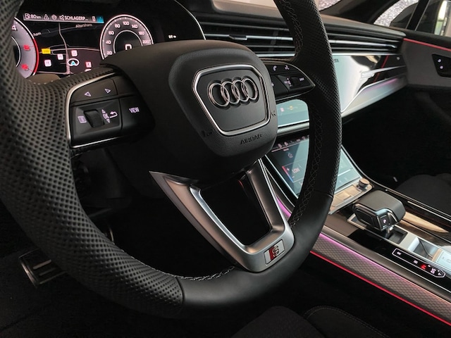 Audi Q7 50 TDI Quattro S-Line