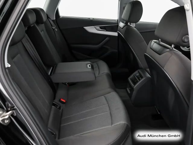 Audi A4 40 TFSI S-Line S-Tronic