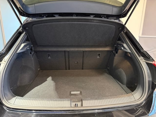 Volkswagen T-Roc 1.0 TSI Pro