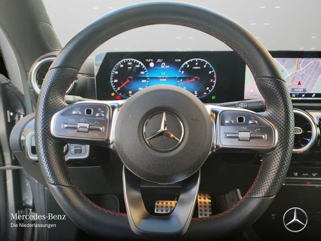 Mercedes-Benz CLA 250 AMG Line