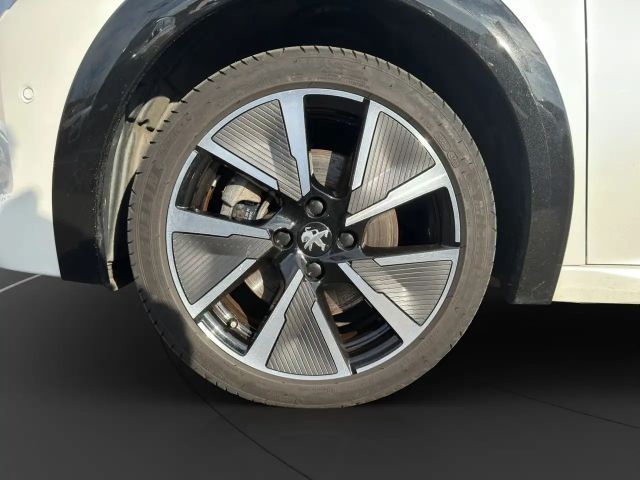 Peugeot E-208 GT-Line