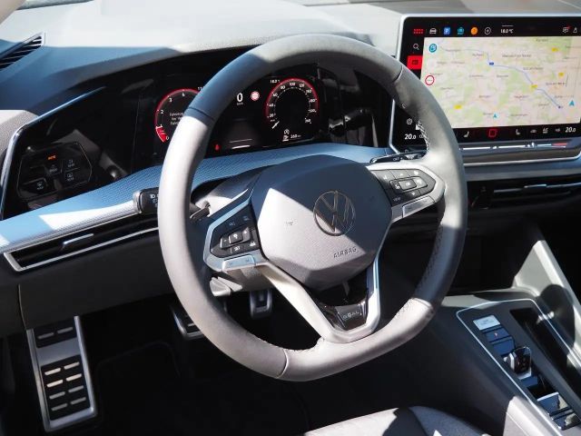 Volkswagen Golf 1.5 eTSI DSG Golf VIII Variant