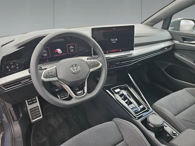 Volkswagen Golf 1.5 eTSI DSG Golf VIII