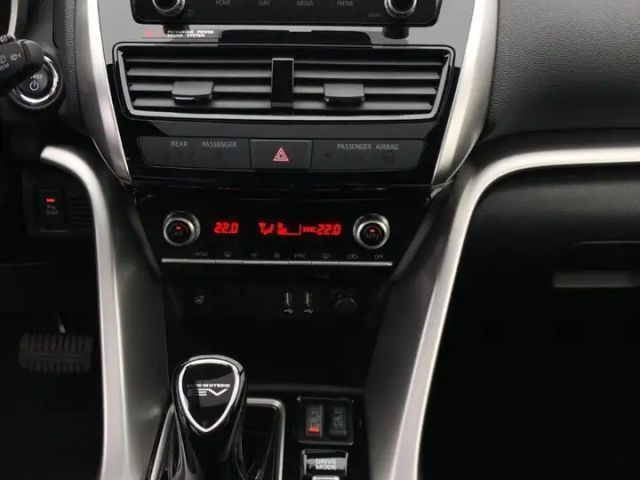 Mitsubishi Eclipse Cross PHEV