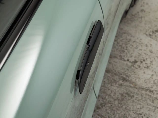 Porsche Taycan 4 Cross Turismo