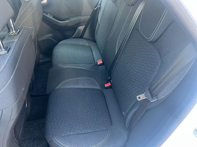 Ford Puma EcoBoost Titanium