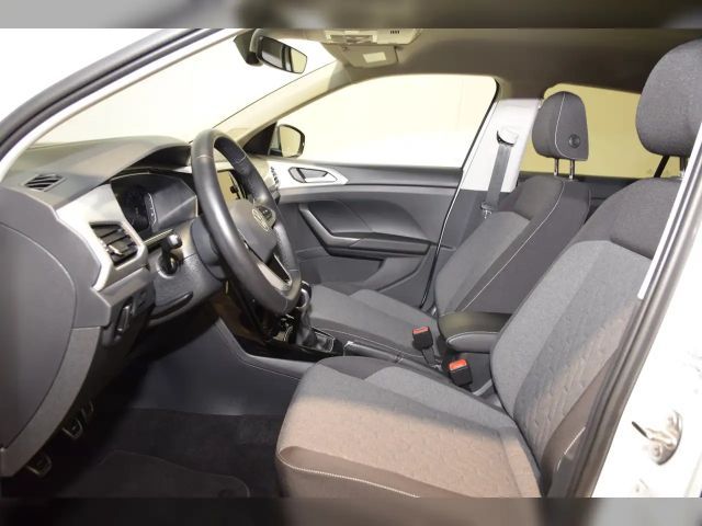 Volkswagen T-Cross Move