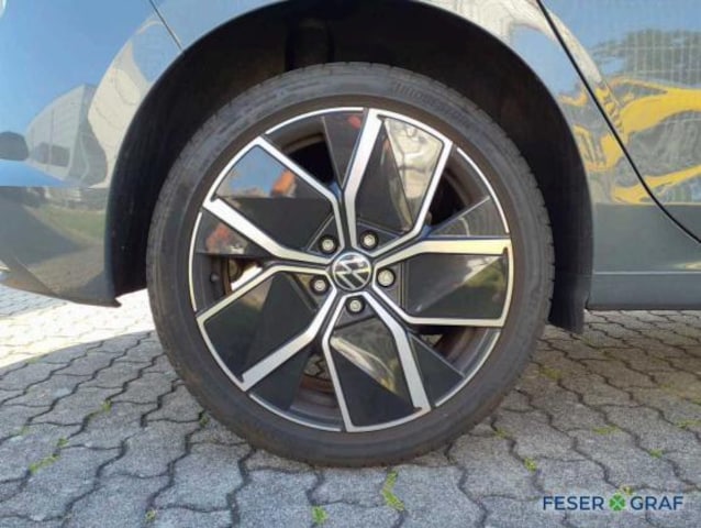Volkswagen Golf 1.5 eTSI DSG Golf VIII Style