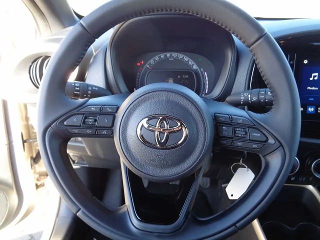 Toyota Aygo X Teamplayer