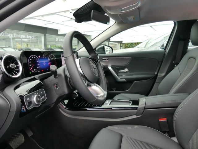 Mercedes-Benz A 180 Progressive