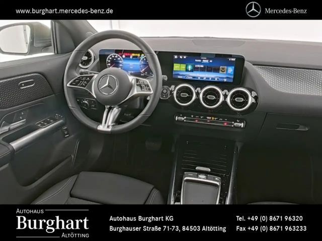 Mercedes-Benz GLA 180 Progressive