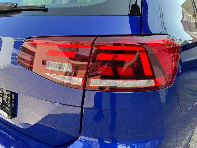 Volkswagen Passat 2.0 TDI R-Line Variant