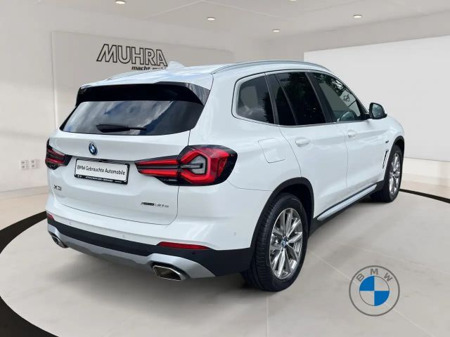 BMW X3 xDrive30e