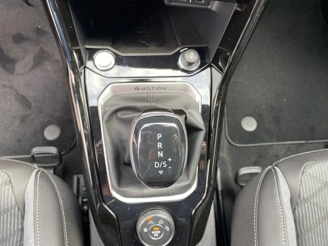 Volkswagen T-Roc 4Motion DSG R-Line
