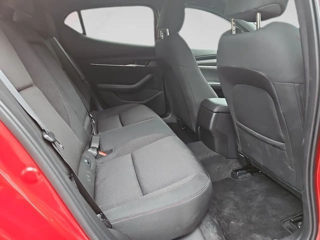 Mazda 3 2.5L SkyActiv e-Skyactiv