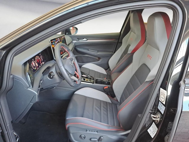 Volkswagen Golf 2.0 TSI DSG GTI