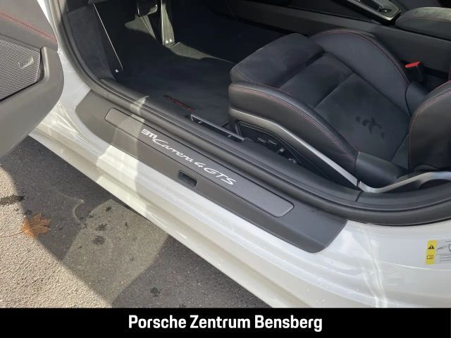 Porsche 992 4 Carrera Coupé GTS